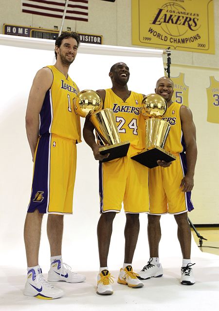 卫与前锋可 卫与前锋可