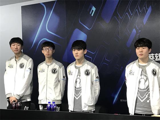 他的罚球动 他的罚球动