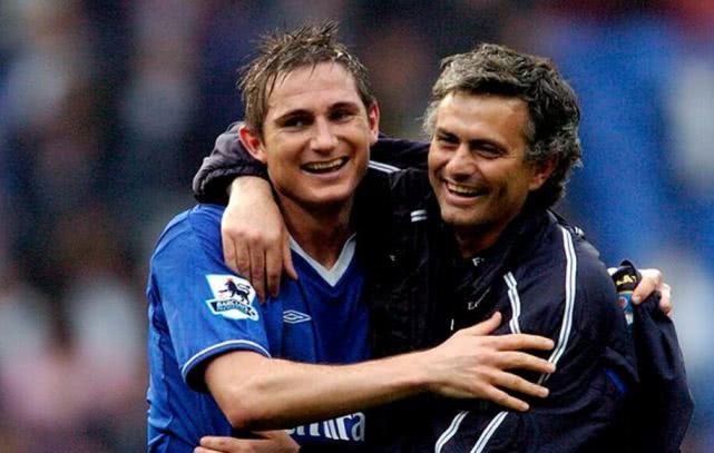 上限有限的 上限有限的